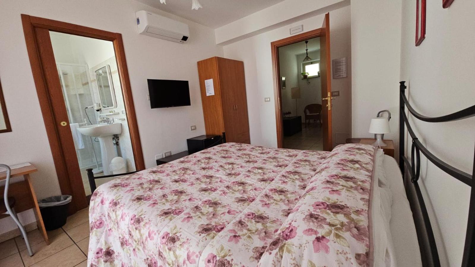 Fragolina B&B Фурчи-Сикуло Экстерьер фото